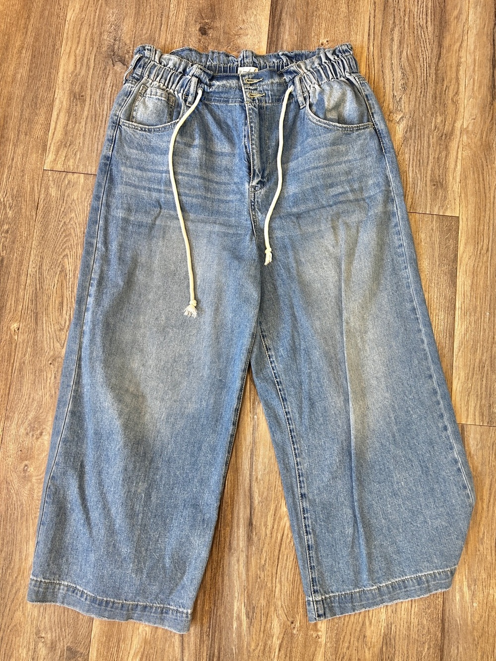 Wonderly Cropped Wide Leg 12 - Beautiful Wash